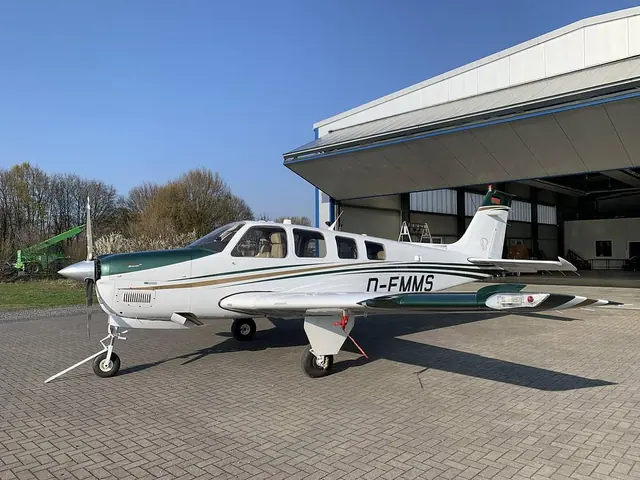 2011 Beechcraft Beech 36 Bonanza G36