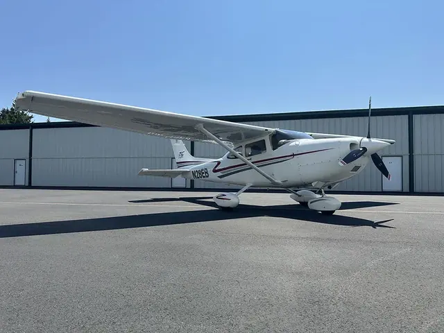 2001 Cessna Turbo Skylane T182T