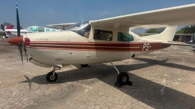 Cessna 210 210M 1977
