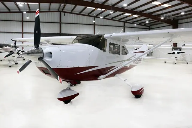2010 Cessna 182T Skylane