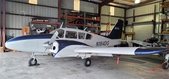 1964 Piper Aztec B
