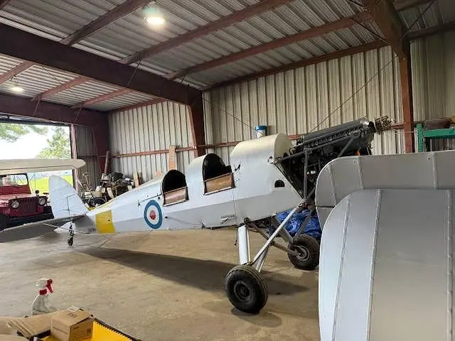1940 De Havilland DH-82 Tiger Moth