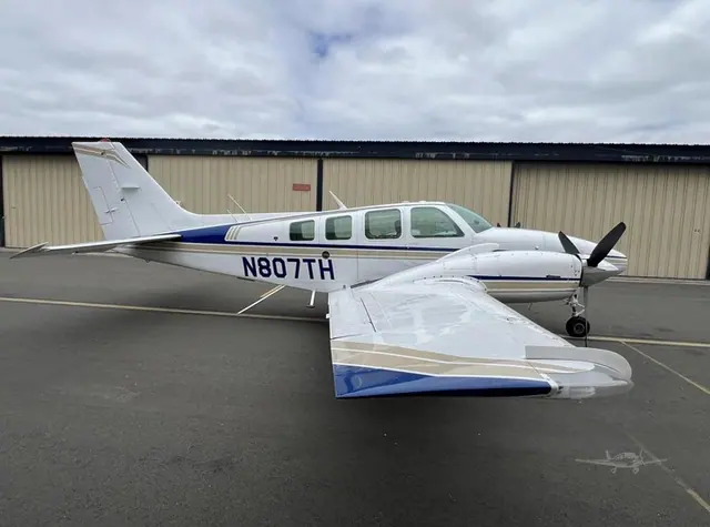 1977 Beechcraft 58 Baron
