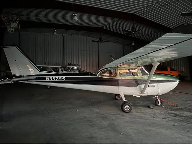 1963 Cessna 172E Skyhawk