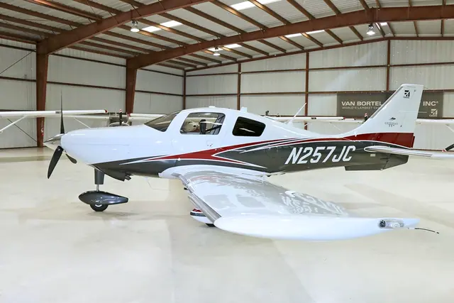 2016 Cessna Piston 240 TTX