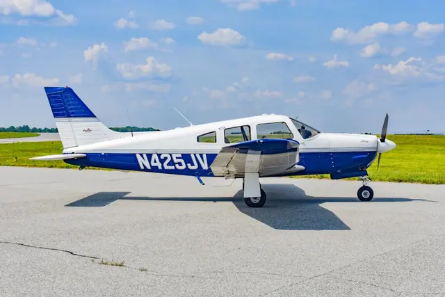 2004 Piper Arrow PA-28R-201