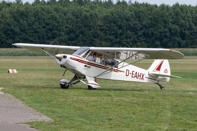 1954 Piper L-18C Super Cub