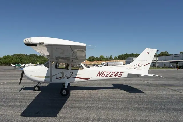 2008 Cessna 172S Skyhawk SP