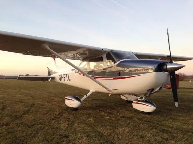 1986 Reims Aviation Cessna F-172 Skyhawk P 180HP