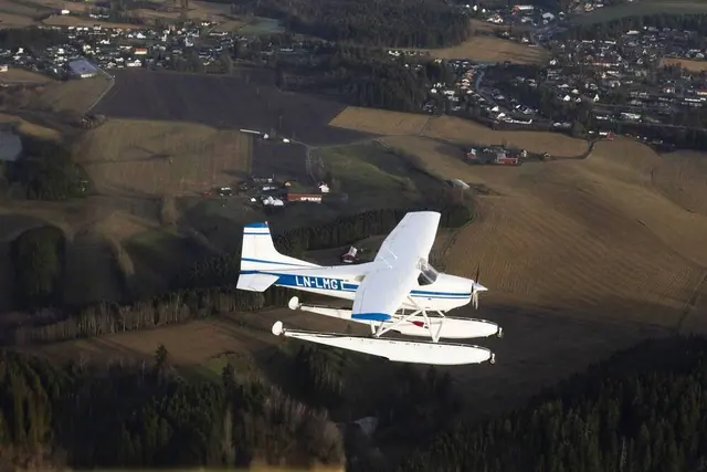 1977 Cessna 185 Skywagon amphib