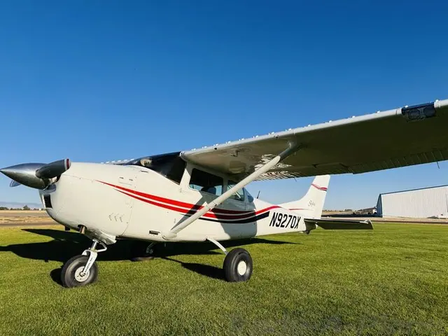 1961 Cessna 182E Skylane