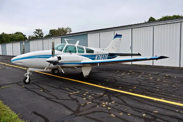 1969 Beechcraft D55 Baron