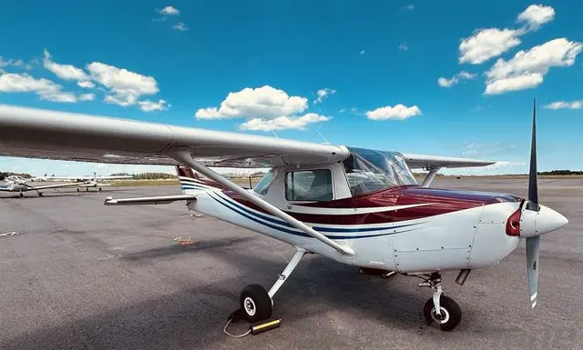 1978 Cessna 152 Sparrowhawk