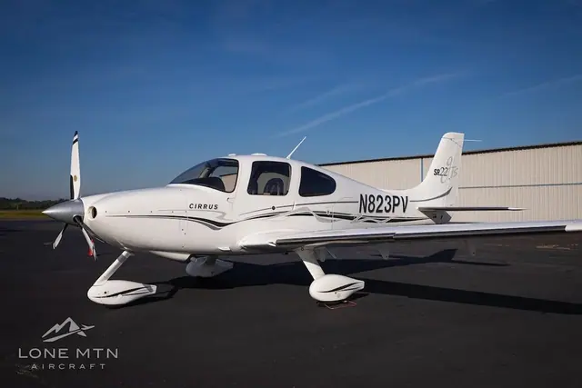 2005 Cirrus SR22-G2 GTS (N823PV)