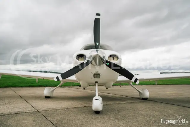 2006 Cirrus SR20 G2