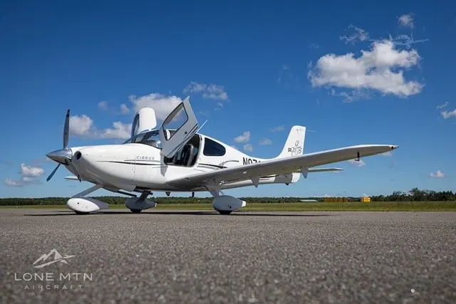 2005 Cirrus SR20-G2
