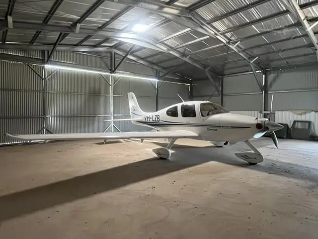 2002 Cirrus SR22