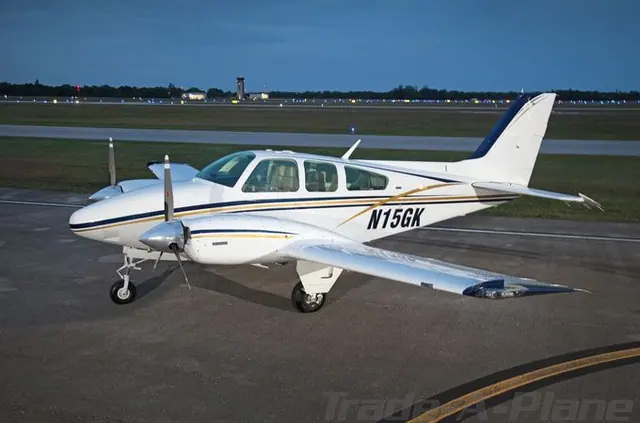 1974 Beechcraft B55 Baron