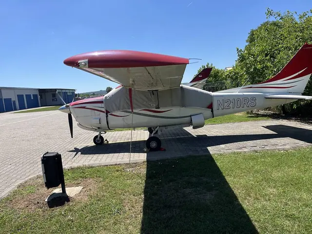 1978 Cessna P-210 Pressurized Centurion P2