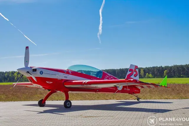 2009 Extra 330 LC