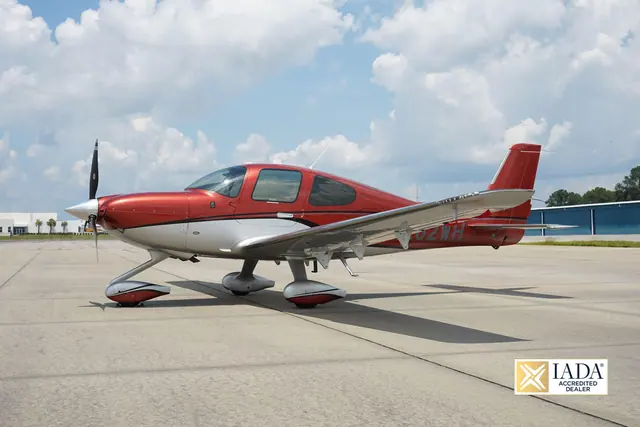 2017 Cirrus SR22T G6