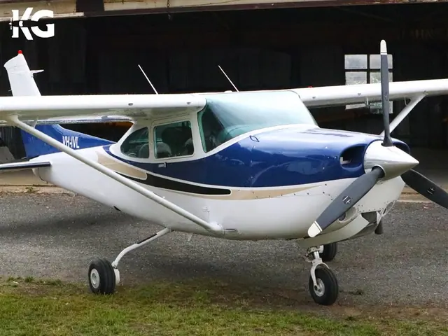 1982 Cessna TR182