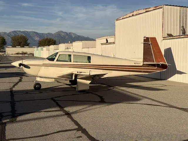 1978 Mooney M20J 201