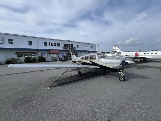 1996 Piper Arrow III