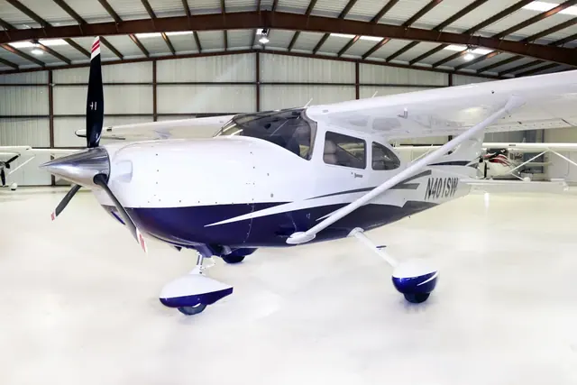 2011 Cessna 182 T