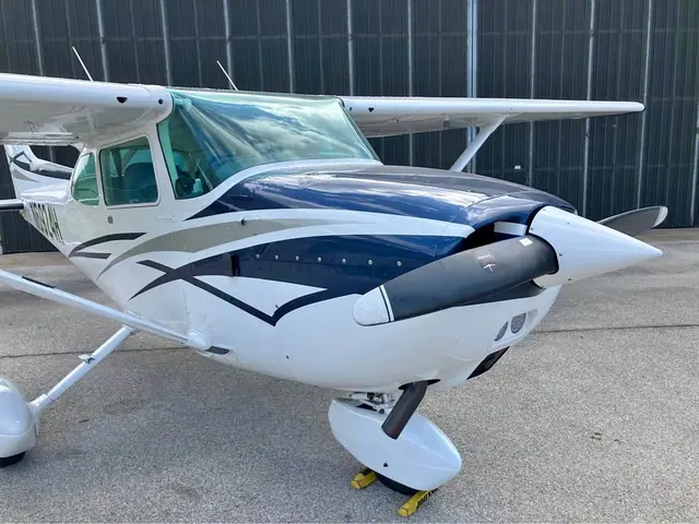 1975 Cessna 172