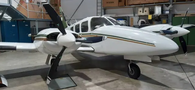 1975 Piper PA-34-200T Seneca II