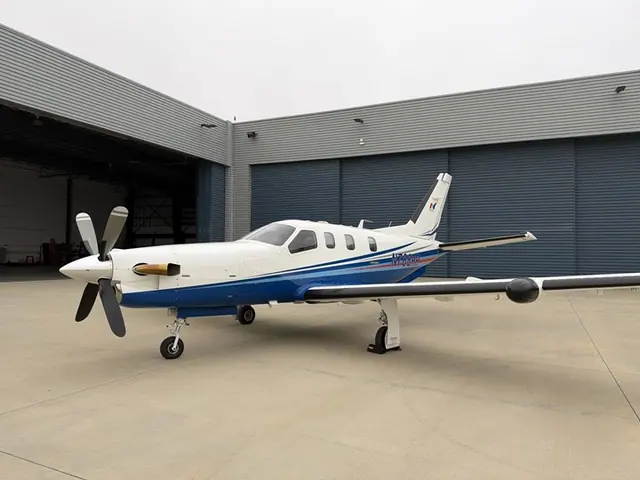 2000 Daher TBM 700B (N788RR)