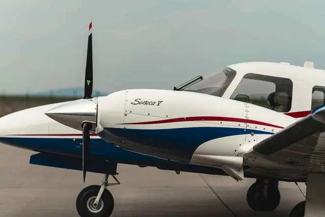 Piper PA-34-220T Seneca V (2013) – From First Owner – G1000 Avionics – Extensive IFR-Package