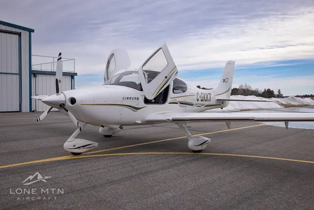 2005 Cirrus SR22-G2 GTS (C-GKKT)