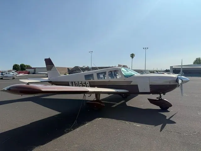 1967 Piper PA-32-300