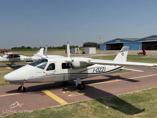 2021 Tecnam P2006T