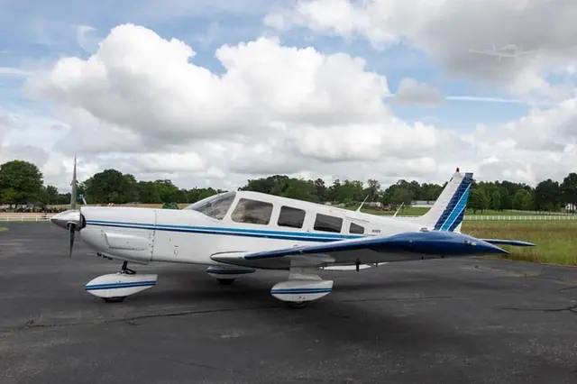 1977 Piper Cherokee 6/300