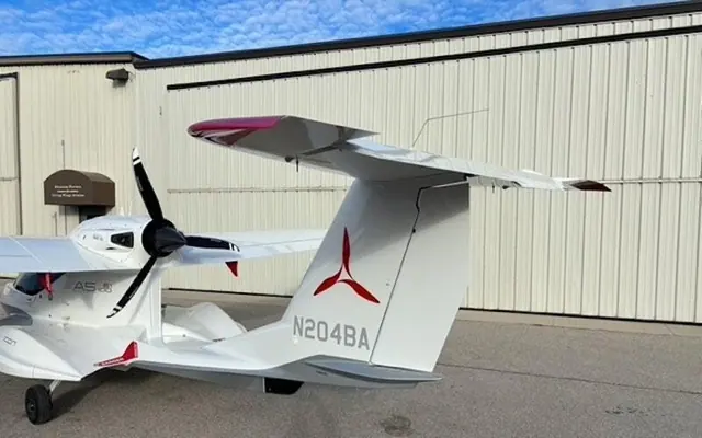 2019 Icon A5