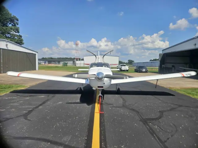 1986 Socata TB-20 trinidad