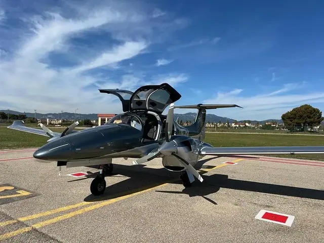 2016 Diamond Aircraft DA 62