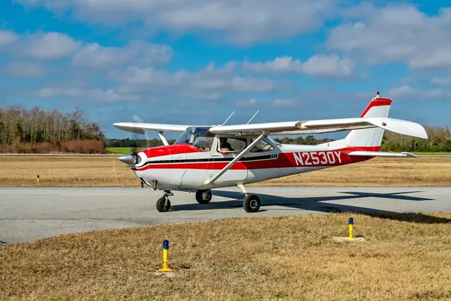 1963 Cessna 172d
