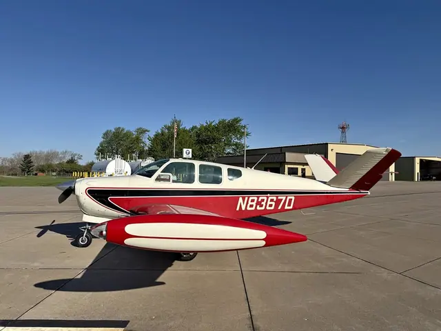1958 Beechcraft J-35 Bonanza