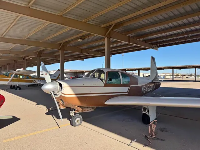 Mooney M20C