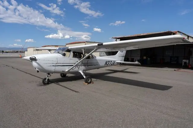 1997 Cessna 172R Skyhawk