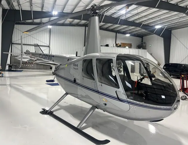 2004 Robinson R44 Raven II