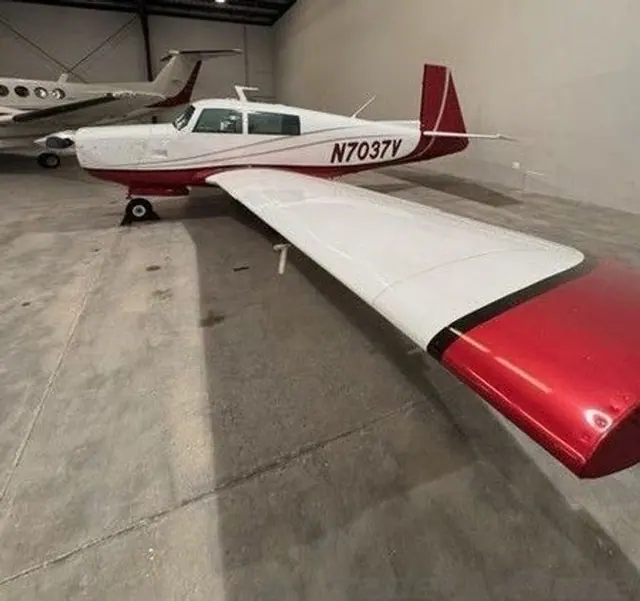 1976 Mooney M20F