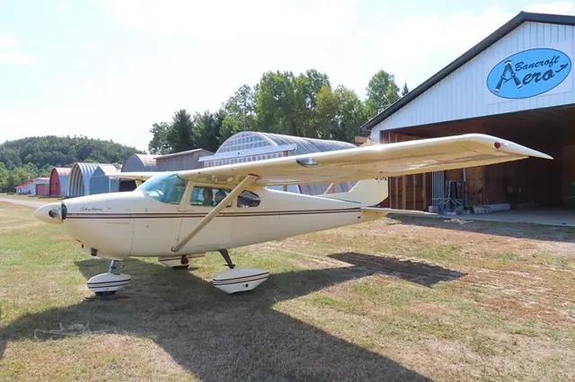 1957 Cessna 182 Skylane