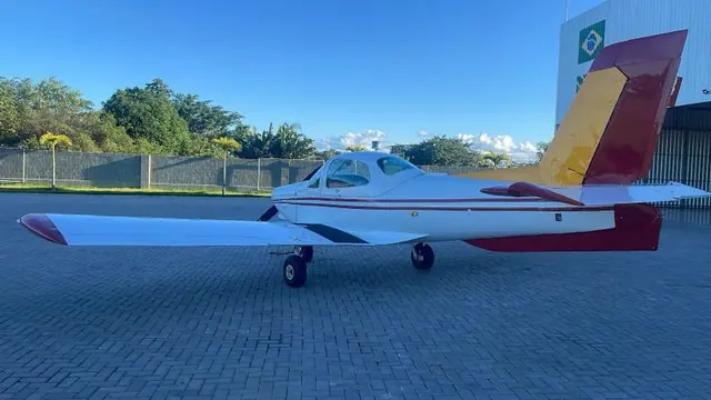 Aerotec T23- Uirapuru 1975