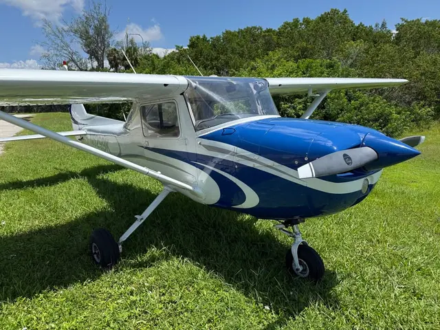 1977 Cessna 150M