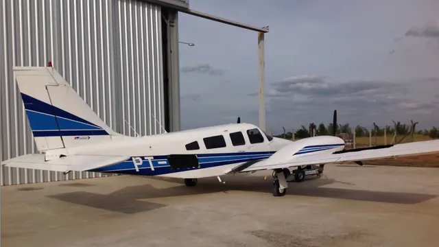 Embraer Embraber EMB-810D Seneca III 1984